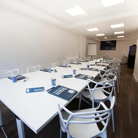 Kyriad Ferrand Centre Hotel Clermont-Ferrand