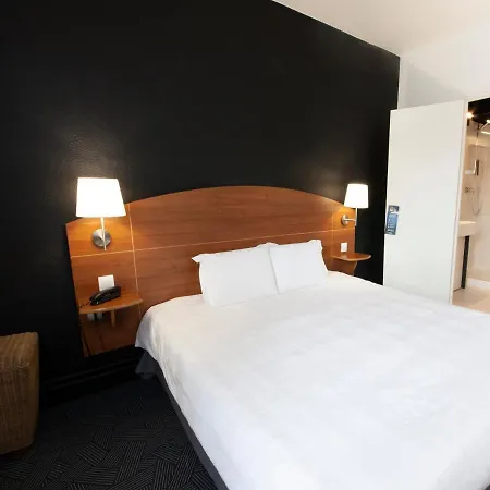Kyriad Ferrand Centre Szálloda 3*