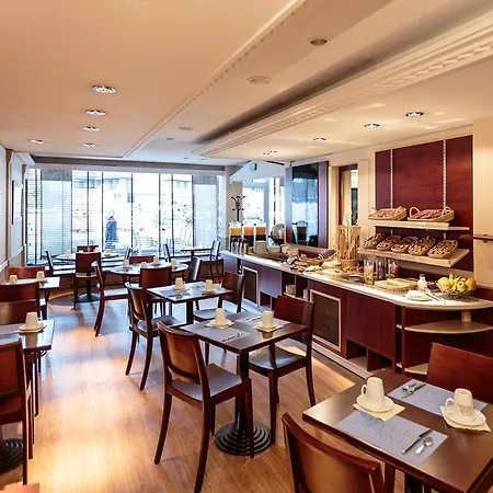 Kyriad Ferrand Centre Hotel Clermont-Ferrand