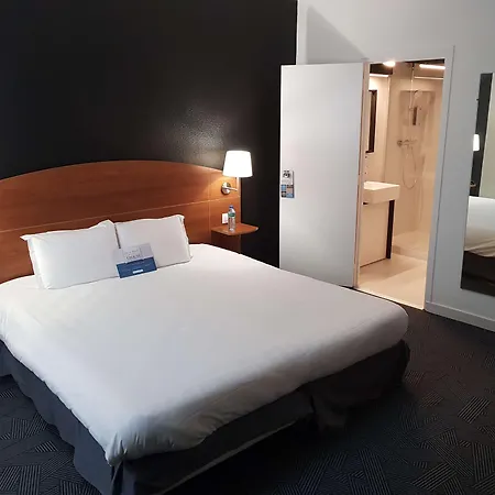 Kyriad Ferrand Centre Szálloda 3*