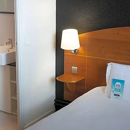 Kyriad Ferrand Centre Hotel 3*
