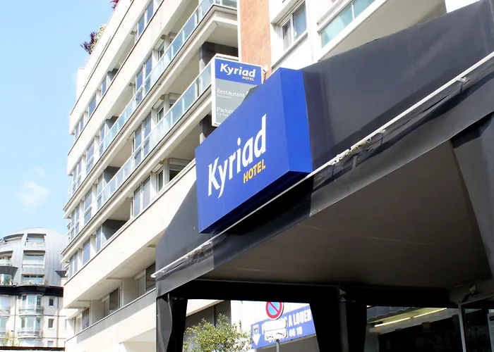 Szálloda Kyriad Ferrand Centre